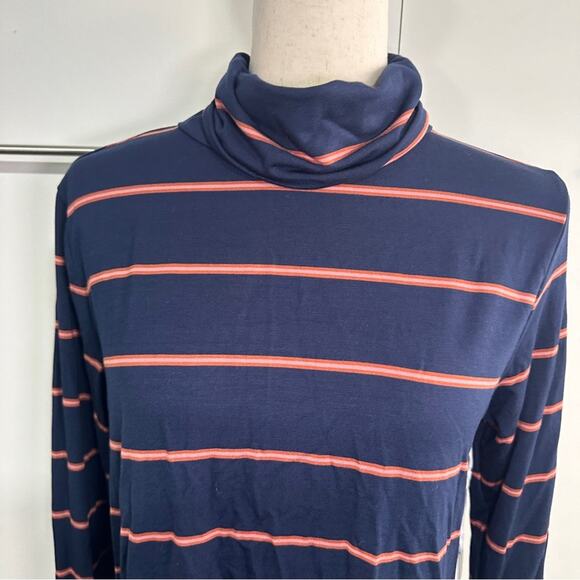 Market & Spruce Size M Navy Blue Striped Turtleneck Top NWT Neutral Layering - Picture 8 of 8
